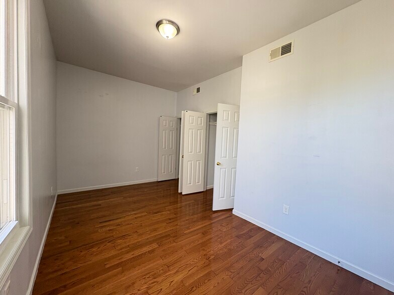 Unit 3A - 431 Martin Luther King Jr Dr
