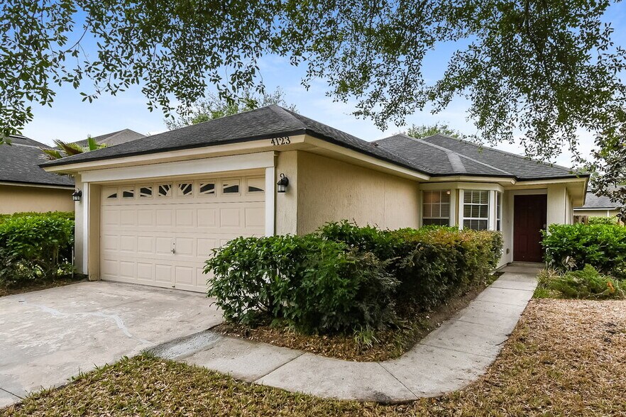 Building Photo - 4123 Pebble Brooke Circle South