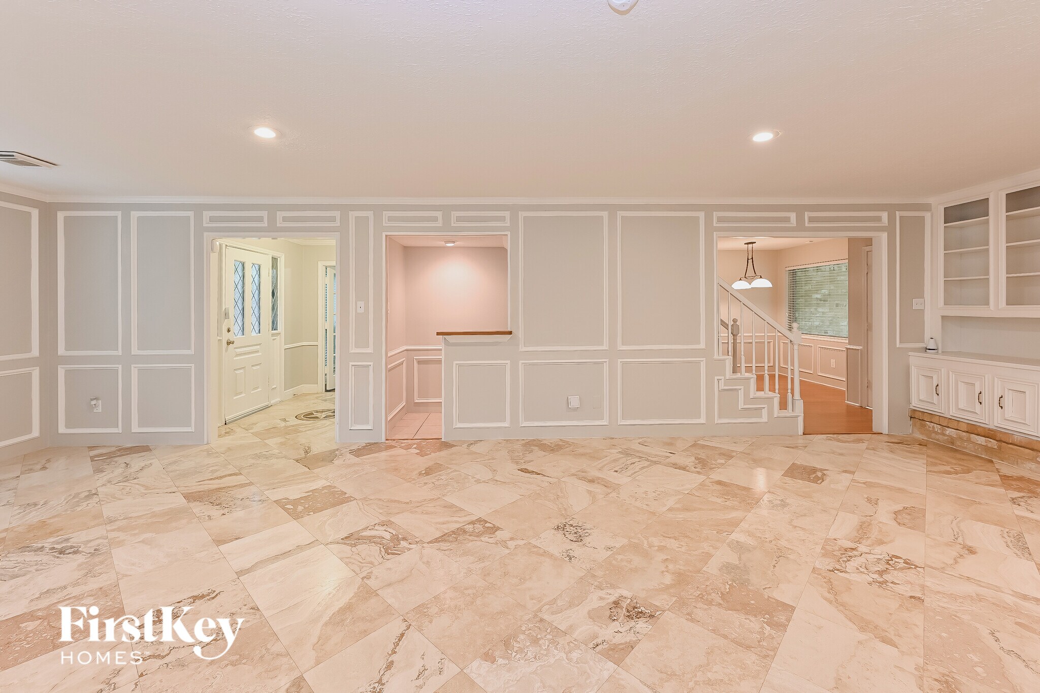 Building Photo - 12923 Marron Dr