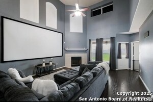 Building Photo - 8252 Breezy Cv