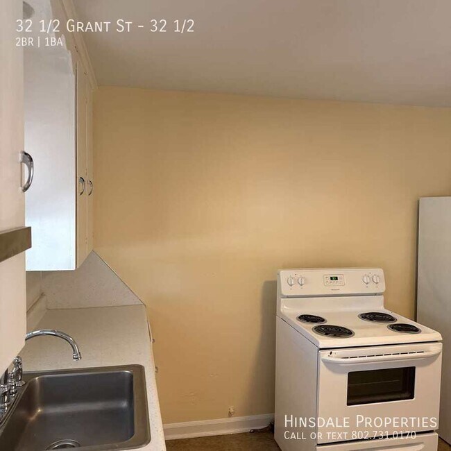 Building Photo - 32 1/2 Grant St-32 1/2