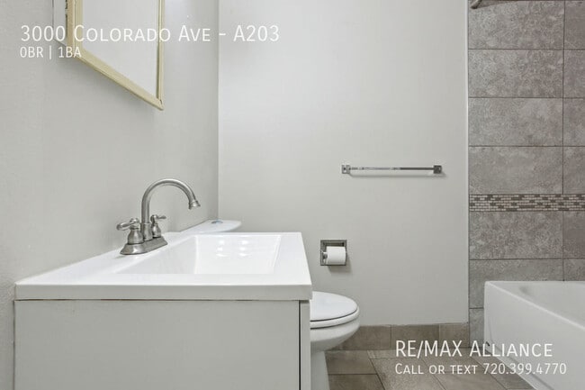 Building Photo - 3000 Colorado Ave