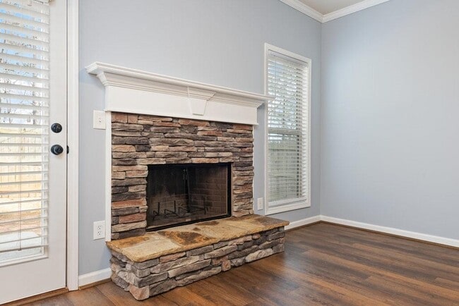 Building Photo - 154 Cypress Ct