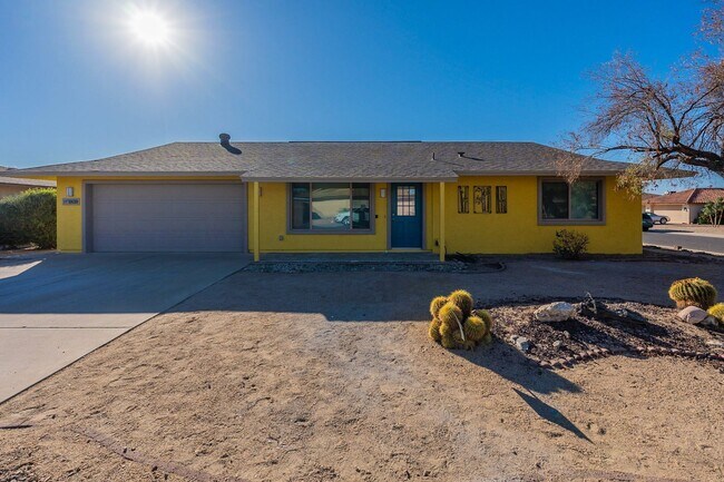 Building Photo - Modern Updated Home in Gated Community of ...