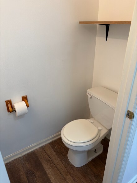 Building Photo - 358 Cherry St