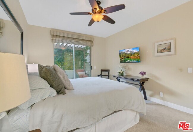 Building Photo - 78225 Cabrillo Ln