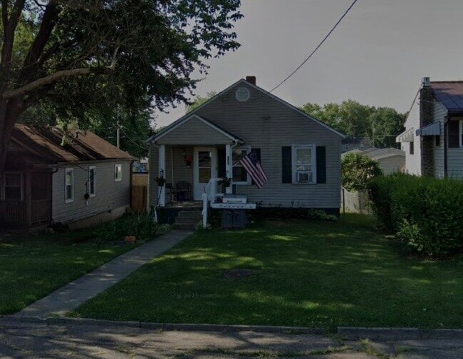 Building Photo - 630 Union St