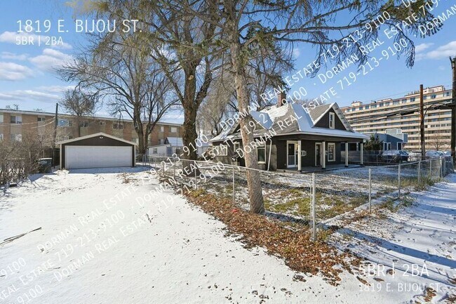 Building Photo - 1819 E Bijou St