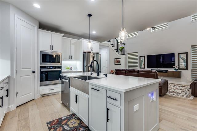 Building Photo - 8325 Mint Mews