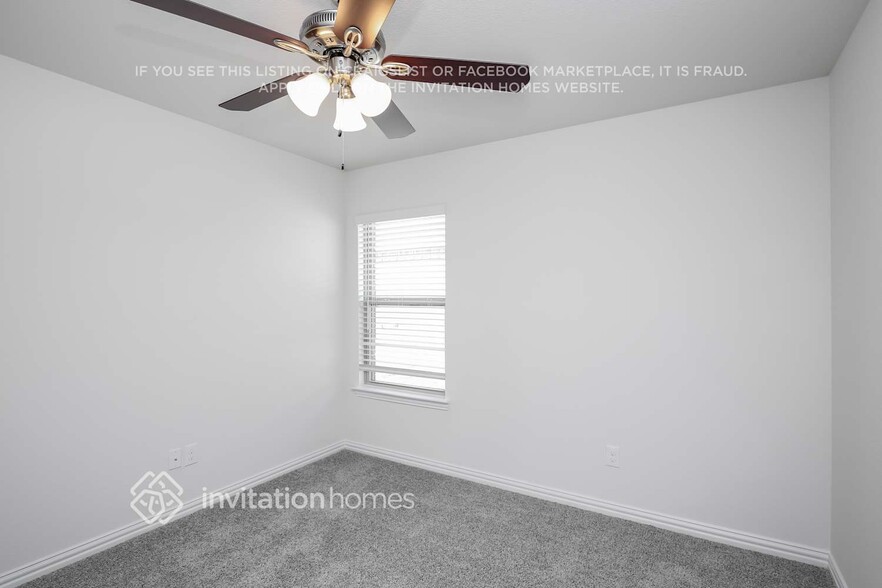 Building Photo - 1317 Rembrandt Dr