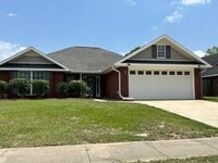 Building Photo - 2719 Rosebud Dr
