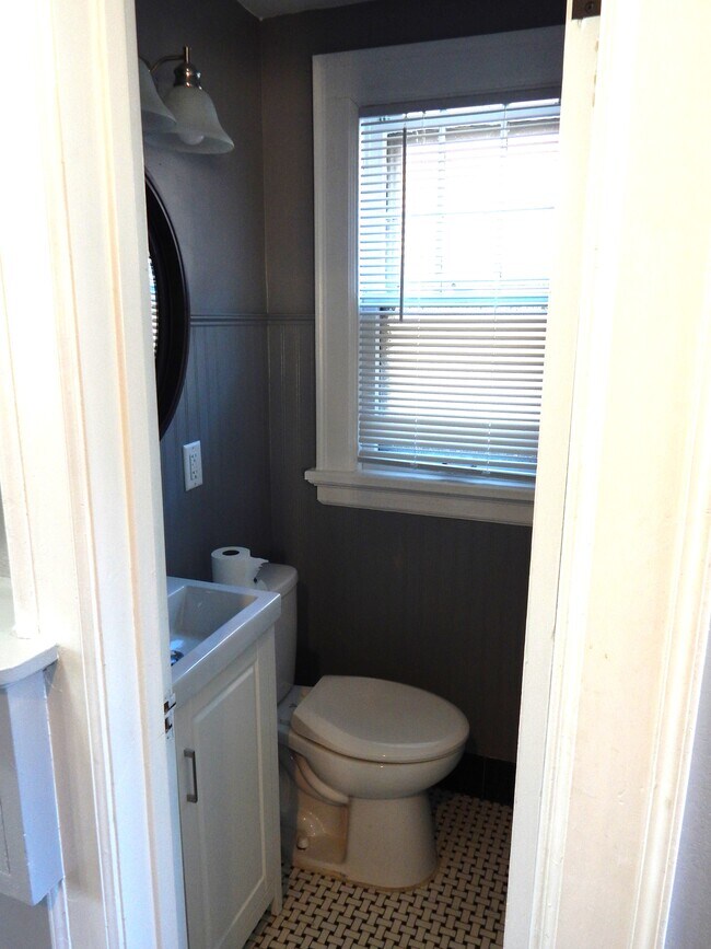 1st floor 1/2 Bath - 3127 N 55th St
