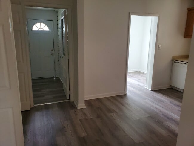 Open Kitchen - 905 Ethan Allen St