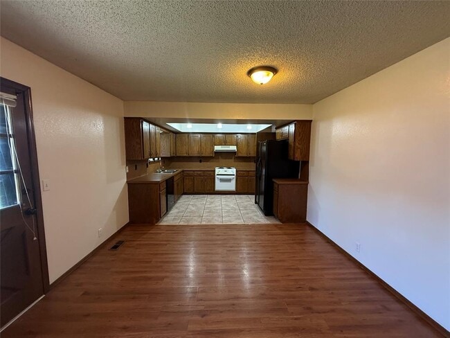 Building Photo - 7109 NW 117th Terrace