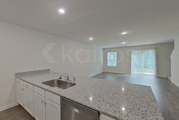 Building Photo - 366 Ironwood Ct