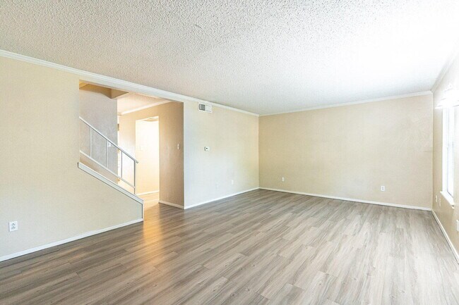 Building Photo - 4737 48th St