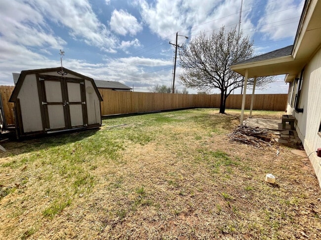 Building Photo - 9717 Blandon Ave