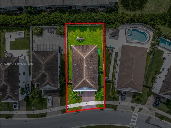 Building Photo - 268 NE 210th Way