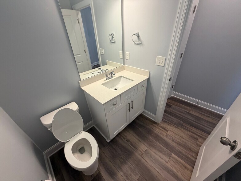 Building Photo - Room in Townhome on Keeton Ln
