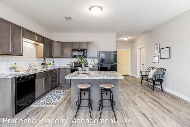 Building Photo - 2 br, 2 bath House - 5156 Villa Place