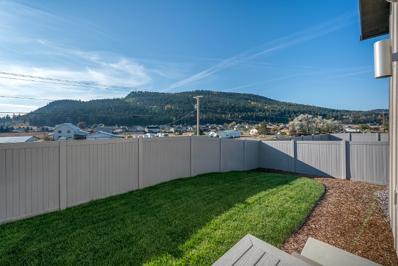 Building Photo - 124 W View Dr