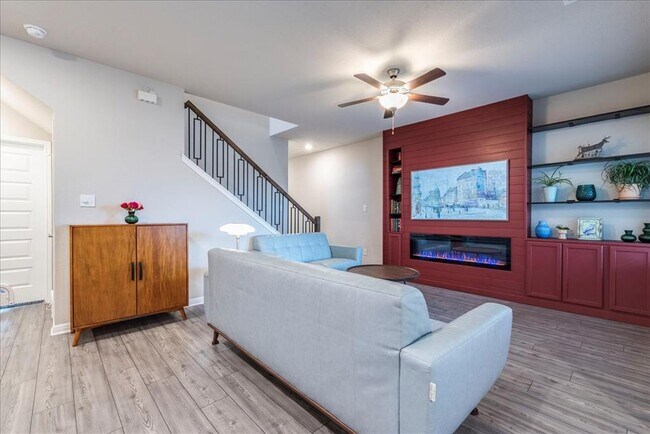 Building Photo - 122 Fairmeadow Downs Dr