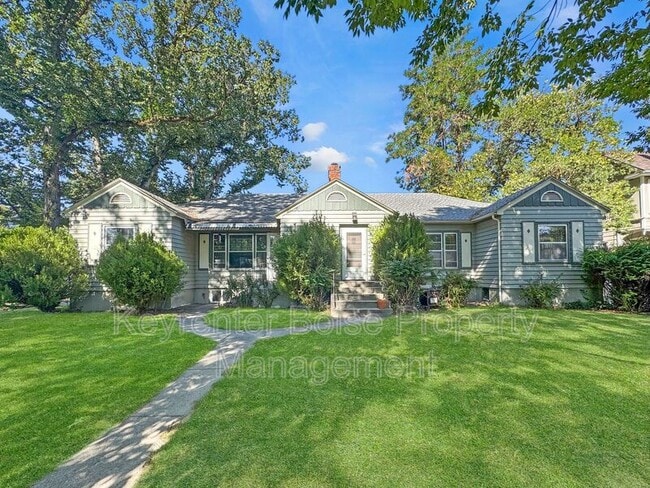 Primary Photo - 1203 N 8th St