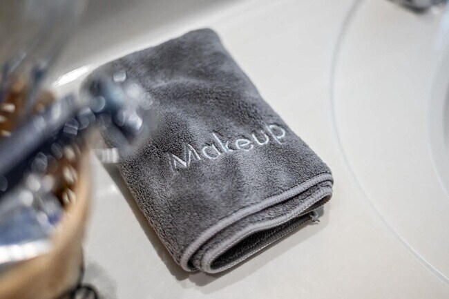 Building Photo - 11468 Club Dr