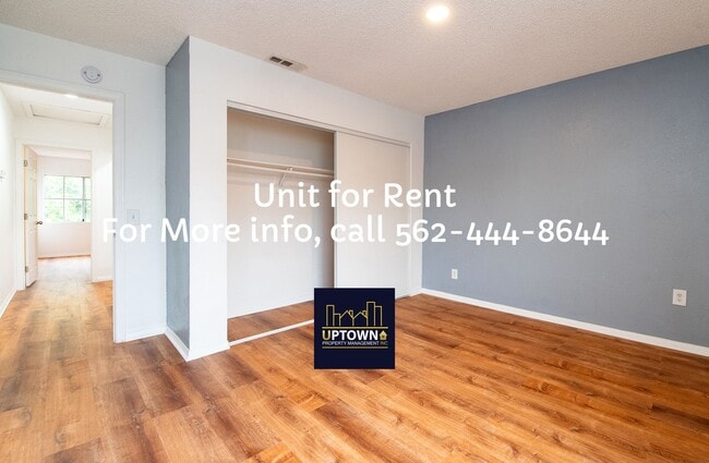 Building Photo - Townhome - 2 Bedrooms-2.5 Baths - Commerce