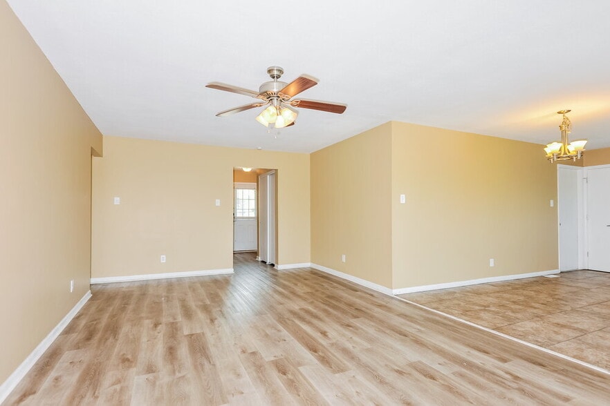 Building Photo - 11743 Branridge Rd