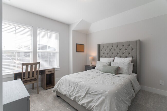Building Photo - 8030 Allston Vlg Trl