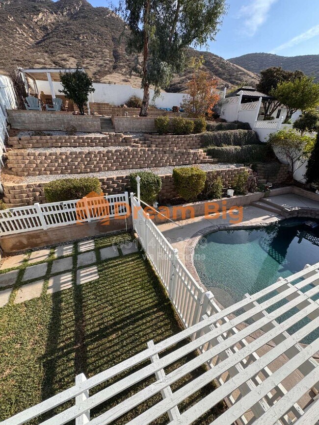 Building Photo - 12025 Weeping Willow Ln