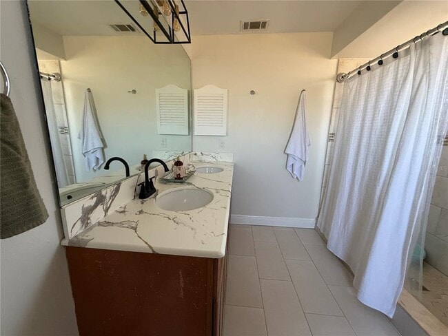 Building Photo - 227 Burning Tree Dr