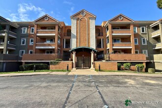 Building Photo - 401 S Norfolk St
