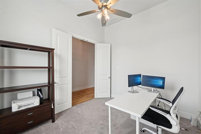 Building Photo - 453 Arcane St