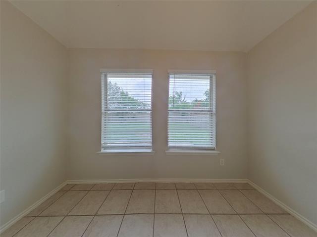 Building Photo - 1630 Emily Ln