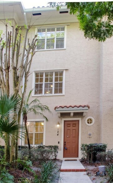 Building Photo - 124 Jesup Ln