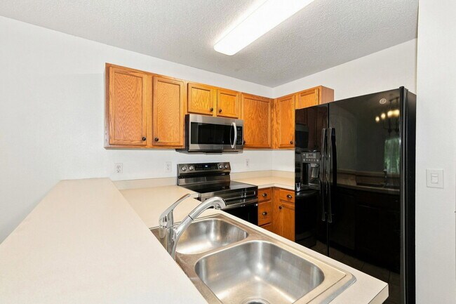 Building Photo - 4147 Winding River Way