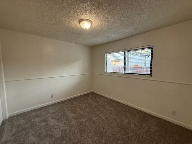 Building Photo - Orcutt Single Story Home on Cul-de-Sac with a Large Yard