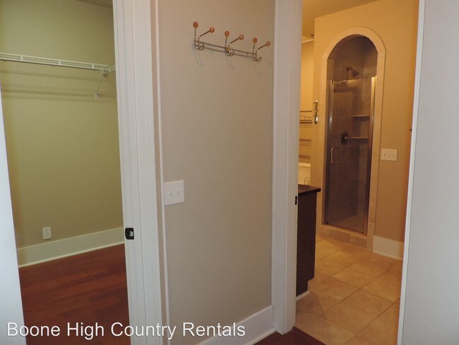 Building Photo - 3 br, 2 bath House - 148 Hwy 105 Ext Unit 203