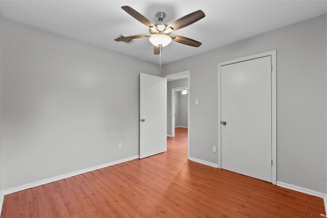 Building Photo - 15834 Constitution Ln