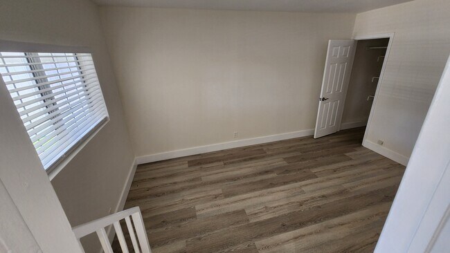 Building Photo - 18009 Bullock St