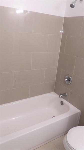 Building Photo - 701 SW 14th Ave