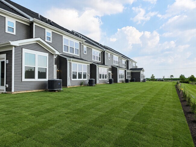 Building Photo - 2309 Horseshoe Cir