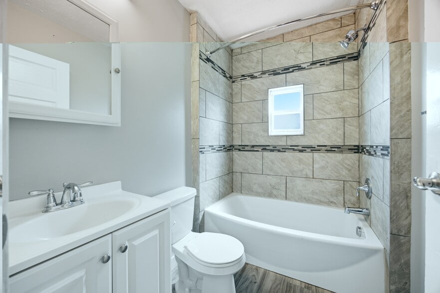Building Photo - 827 Hinnerman St