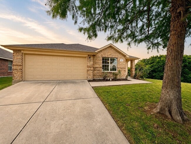 Building Photo - 1000 Salt Creek Trail