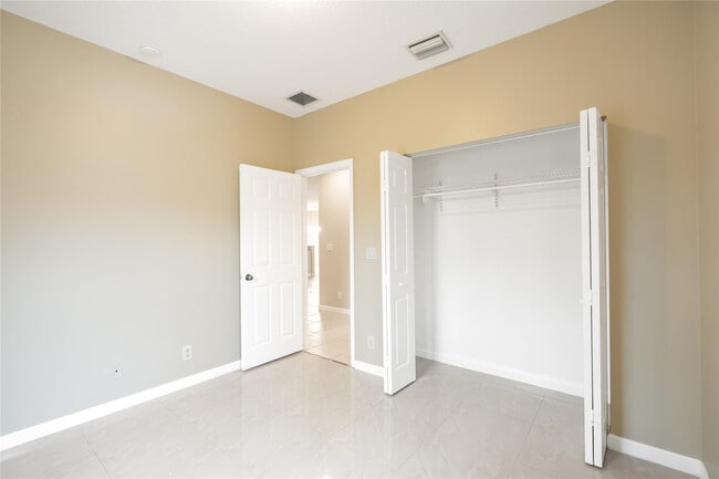 Building Photo - 1241 NW 27th Ave