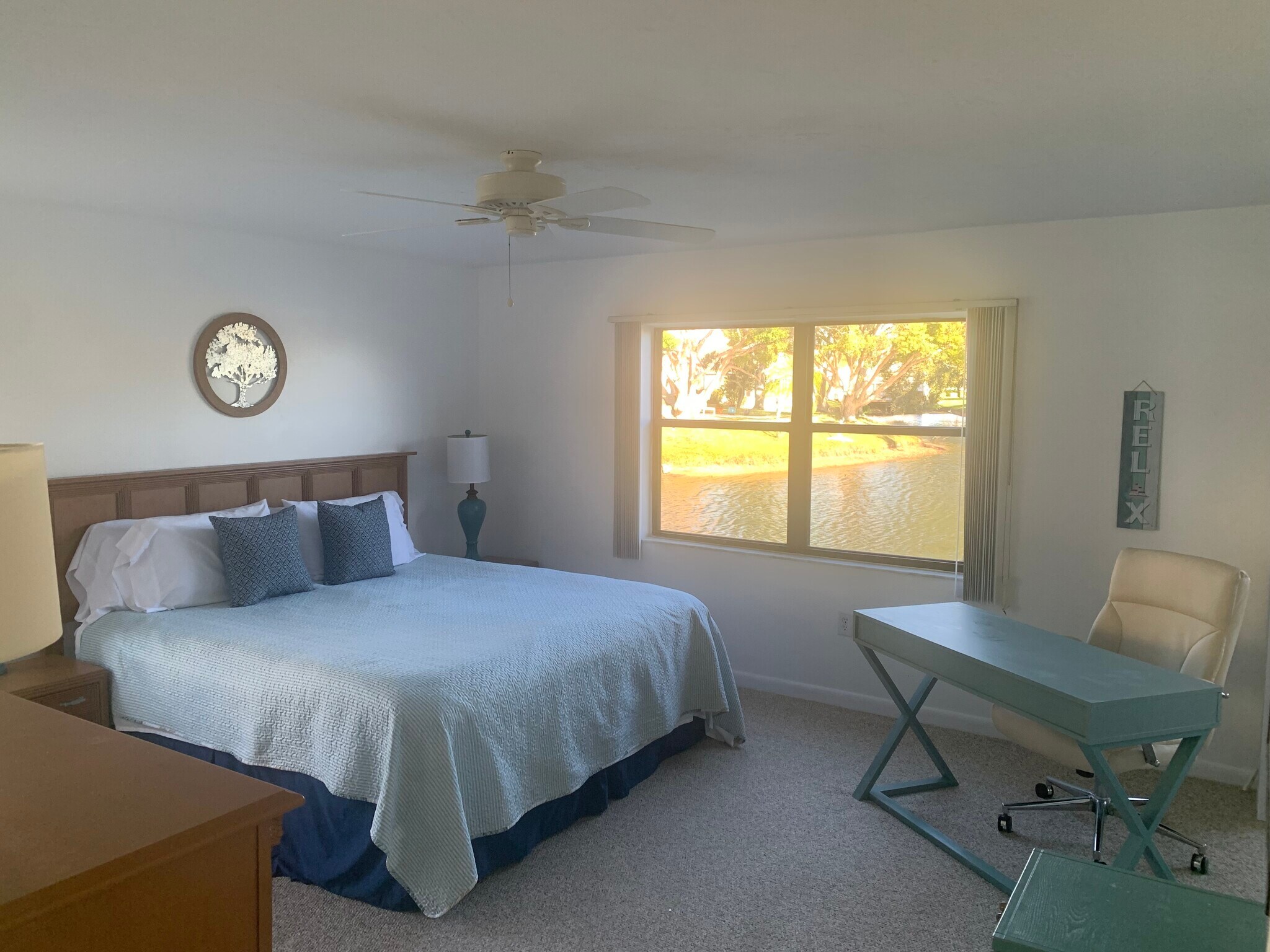 Building Photo - 1100 Capri Isles Blvd