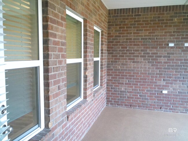 Building Photo - 263 Tillage St