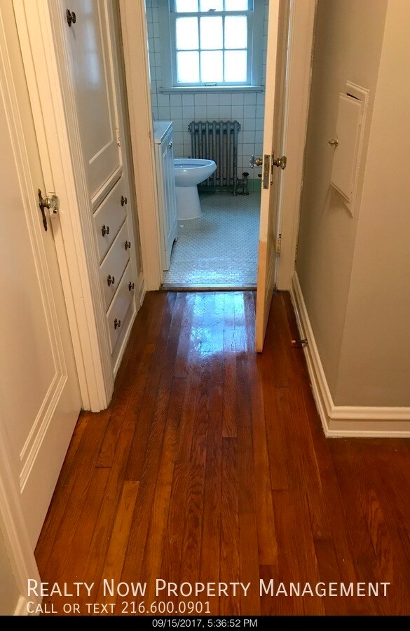 Building Photo - 19627 Winslow Rd